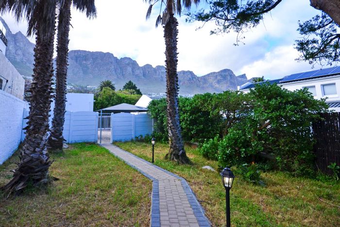 Property #2191976, Apartment rental monthly in Camps Bay