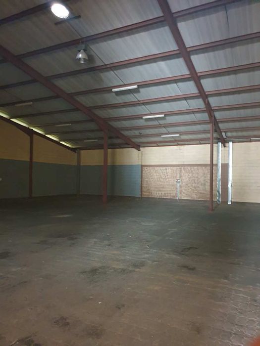 Northern Industrial: Versatile 1,457m² Industrial Property For Sale with Prime Amenities!