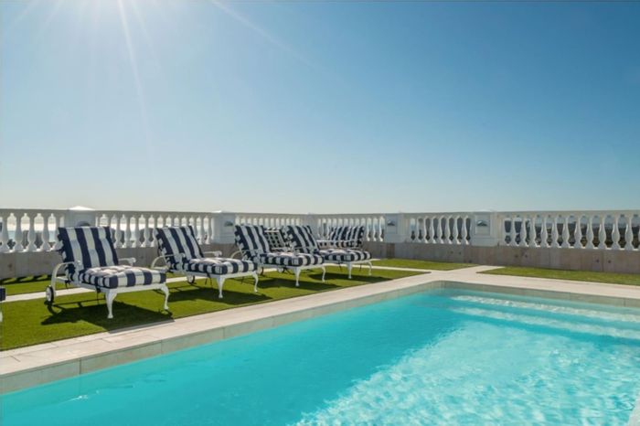 Property #2149165, Apartment rental monthly in Sea Point