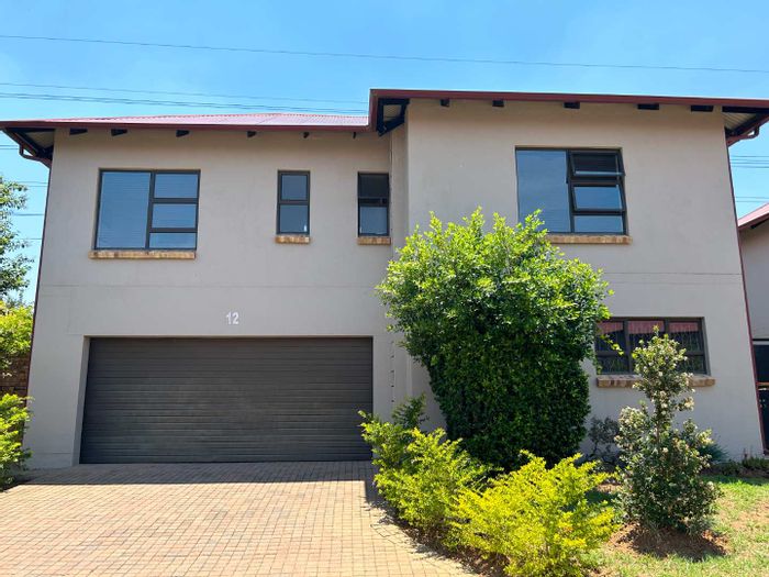 Three-bedroom cluster in Fourways with private garden and double garage, To Rent.