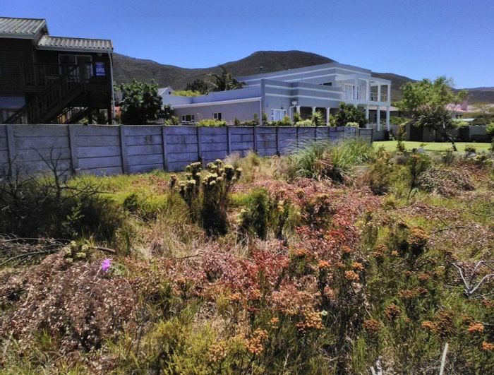 Kleinmond Central: For Sale - 935m² Vacant Residential Land with scenic mountain views.