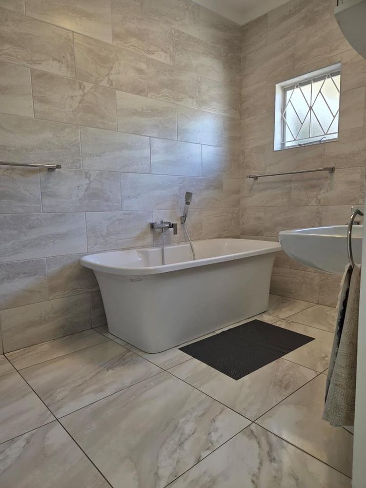 Bath & Wash basin Shared