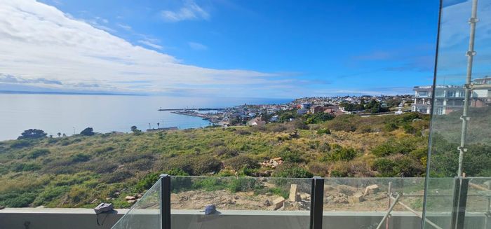 Property #2143452, Apartment for sale in Mossel Bay Central