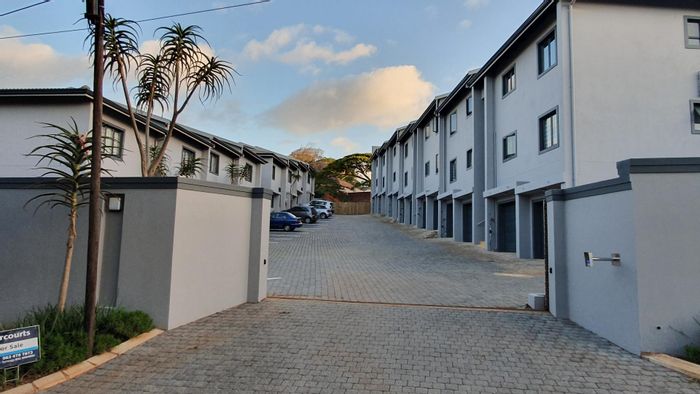 Property #2203631, Apartment rental monthly in Duiker Fontein