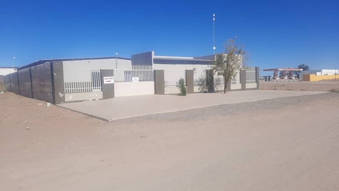 Property #2259159, Business for sale in Mariental Central