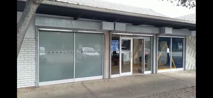 Property #2142760, Mixed Use for sale in Richmond Hill