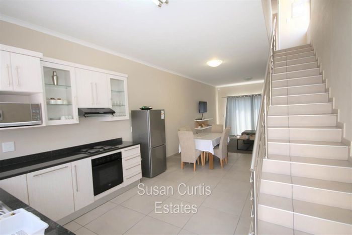 Property #1259850, Townhouse for sale in Dolphin Beach