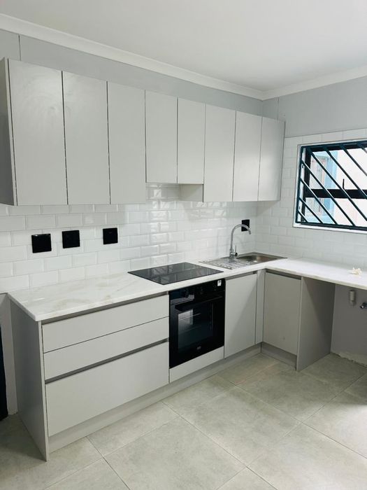 Property #2426703, Apartment Rental Monthly in Meersig