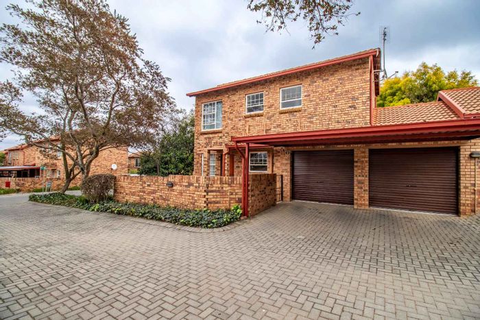 Property #2172286, Townhouse rental monthly in Wilgeheuwel