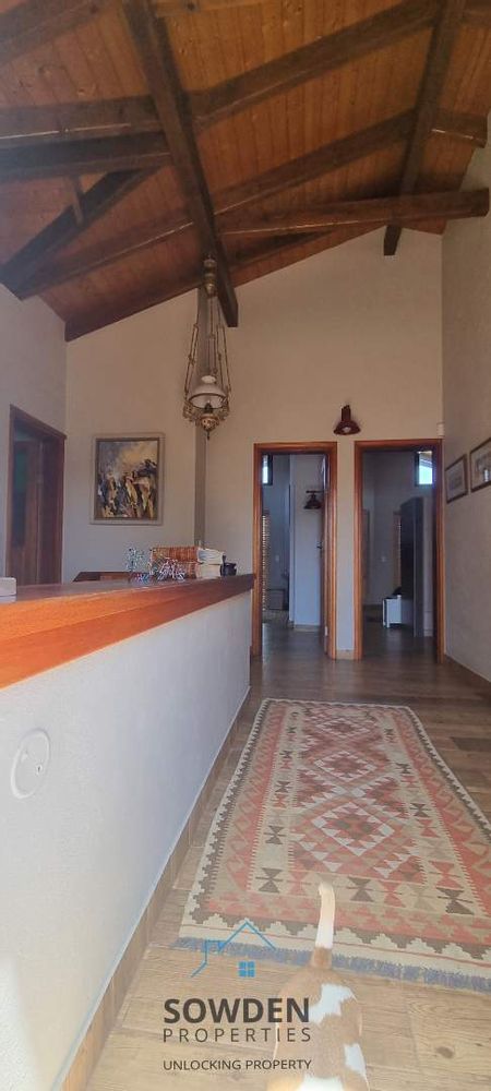 Hallway leading to bedrooms