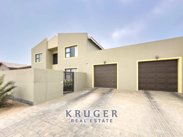 Property #2230074, House for sale in Swakopmund Ext 9