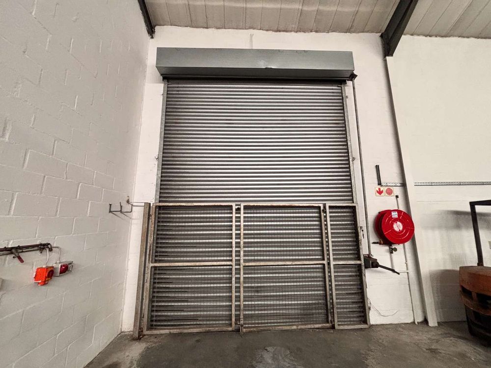 Roller shutter