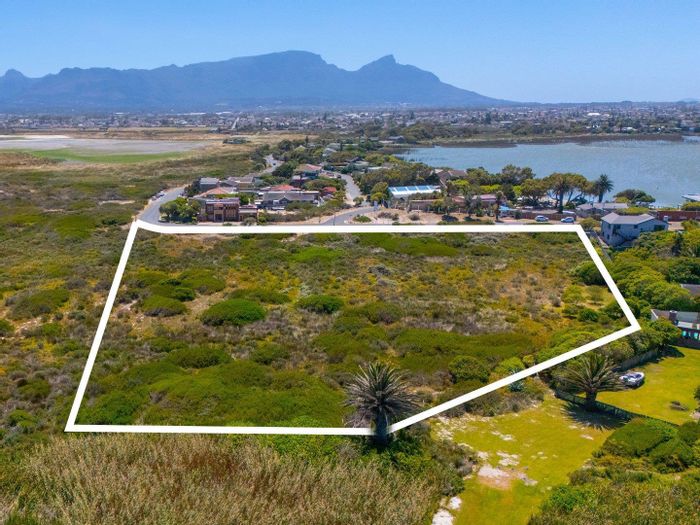 Spacious 11,400 sqm Vacant Land in Zeekoevlei - Ideal for Development or Dream Home!