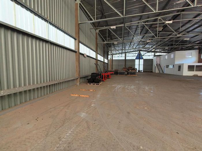 Industrial Mini Factory Units To Rent in Westmead with 24-hour security access.