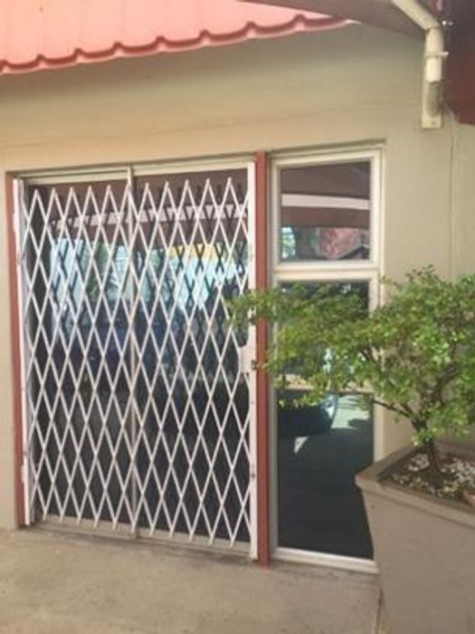 Property #2219992, Apartment rental monthly in Windhoek West