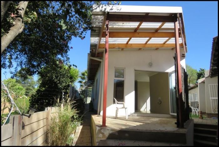 Property #2398001, Cottage Rental Monthly in Weltevreden Park