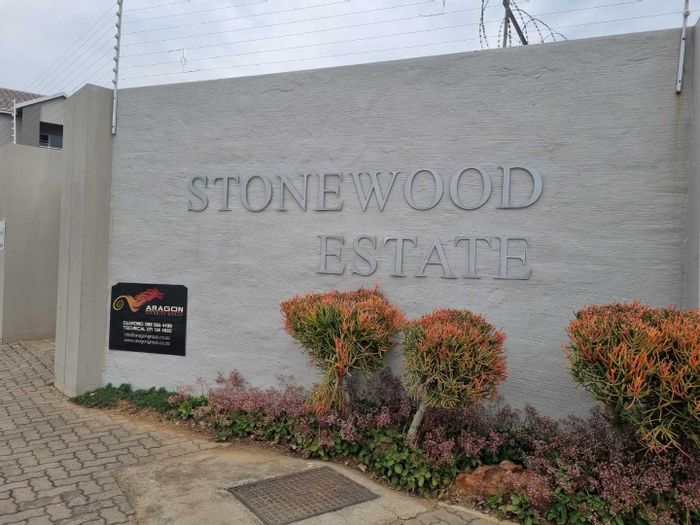 2-Bedroom Apartment For Sale in Blue Hills with double garage and great amenities.