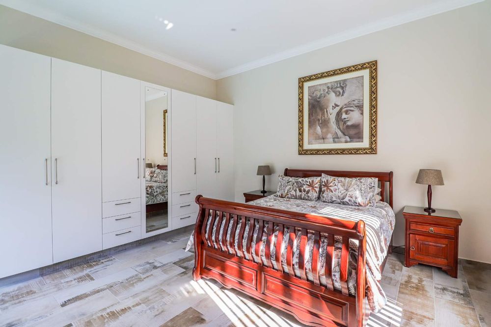 Second Bedroom with Build-in Cupboards
