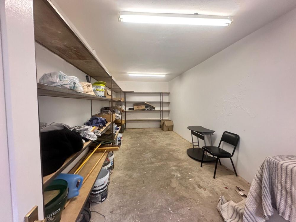 House for Sale in Ludwigsdorf Panhandle Property with Pool, Gym, and