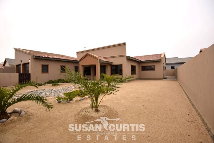 Property #2050950, House for sale in Swakopmund Ext 9