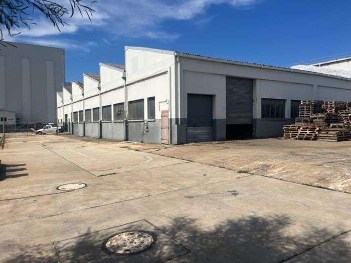 Property #2135272, Industrial rental monthly in North End