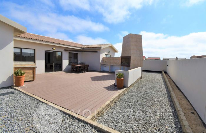 Property #2089761, House sold in Extension 9