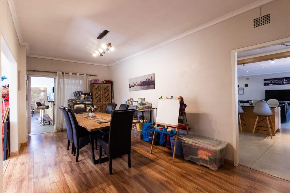 Dining room leading to Entertainment Room