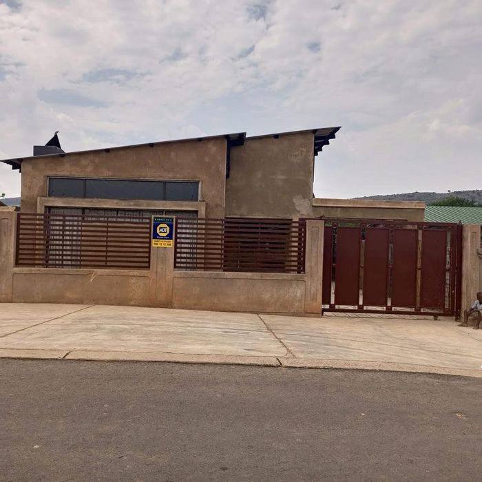 3-Bedroom House To Rent in Mamelodi West, shared stand, prepaid electricity, transport access.