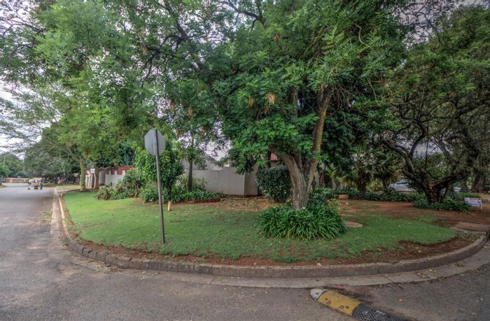 For Sale: House in Birch Acres with pool, study, and spacious outdoor living.