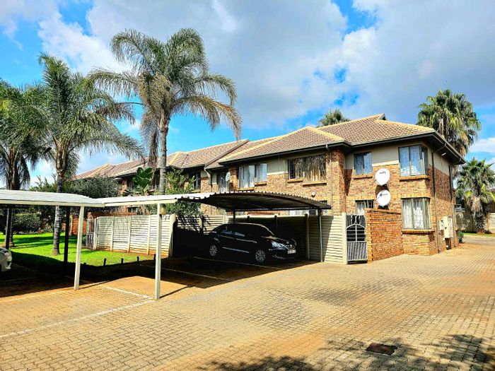 Faerie Glen properties for sale