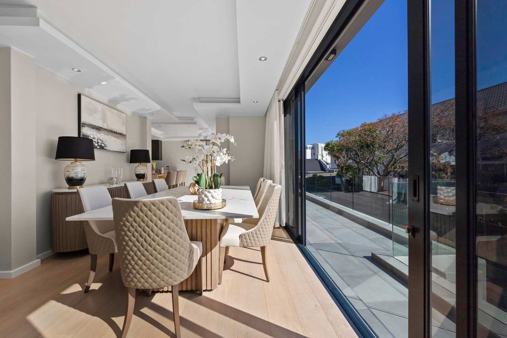 Spacious Dining