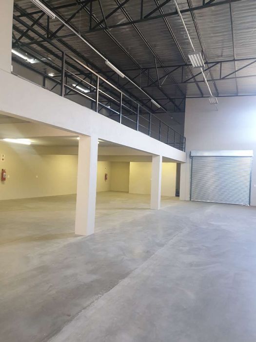 For Sale: Industrial Unit in Lafrenz Industrial with offices, yard space, and security features.