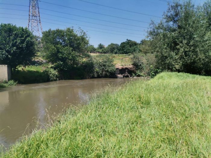 Property #1938665, Vacant Land Residential for sale in Rothdene