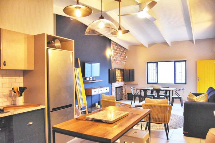 Property #2329558, Apartment For Sale in Henties Bay Central