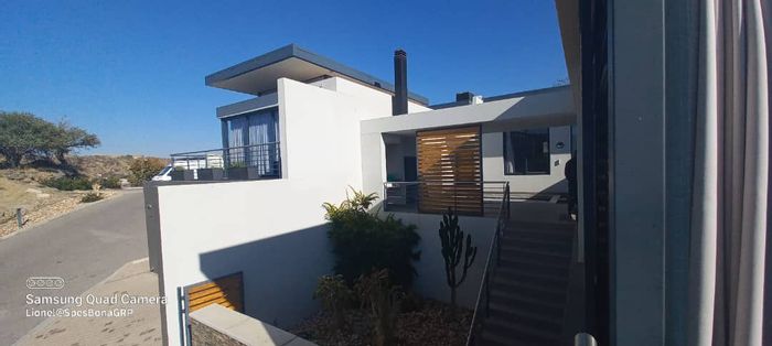 Property #2051172, Townhouse for sale in Klein Windhoek