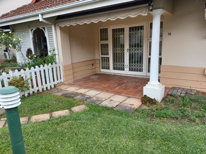 Umgeni Park Apartment To Rent: Spacious unit with amenities, security, and community activities.