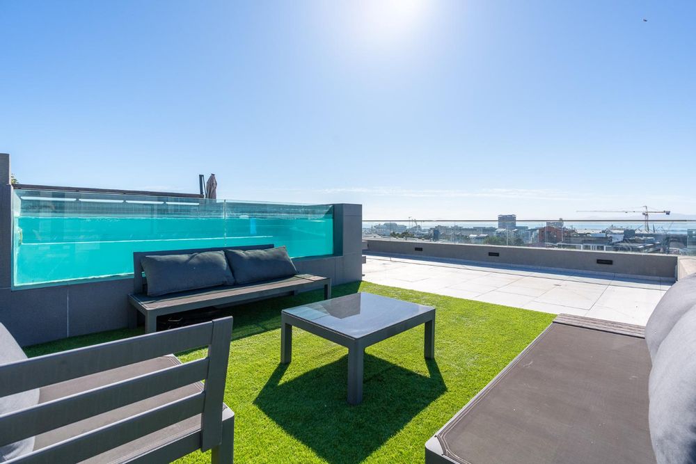 Private patio exclusive to the apartment 