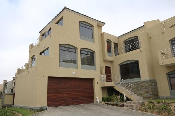 Dolphin Beach Townhouse For Sale: 3 Bedrooms, sea view, indoor BBQ, garden.