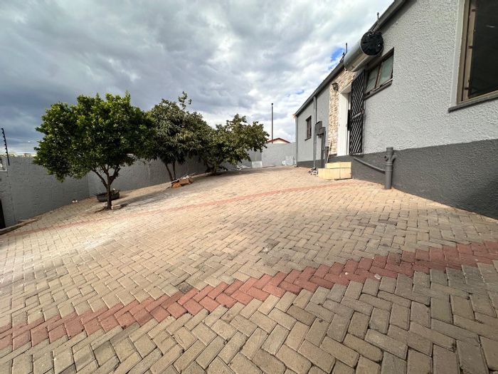For Sale: Khomasdal House with 4 Bedrooms, 2 Baths, and Rental Income Potential.