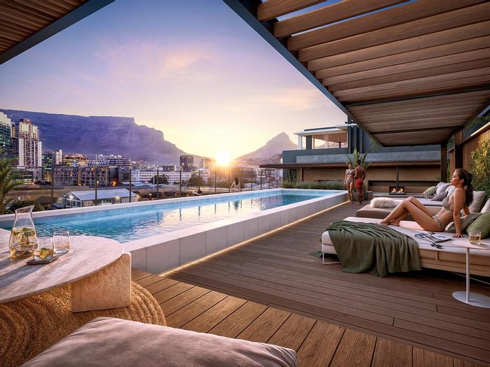 Waterfront Apartment To Rent: Garden patio, pool deck, gym, secure parking included.