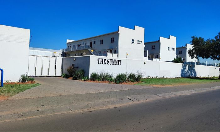 2-Bedroom Apartment For Sale in Mayberry Park with private garden and secure parking.