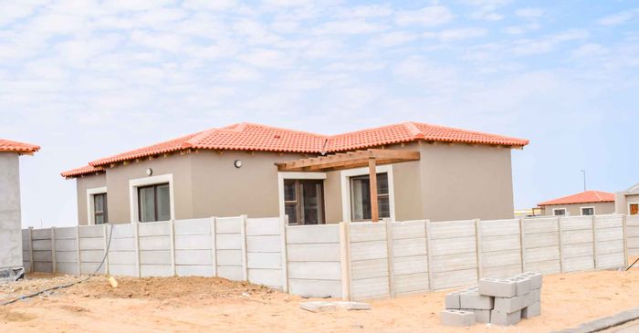 Property #2078575, House for sale in Mondesa