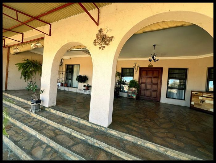 Property #2267100, House For Sale in Omaruru Central