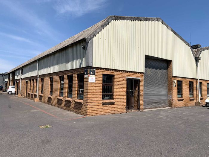 Industrial Unit To Rent in Brackenfell Industrial with 3-phase power and office space.