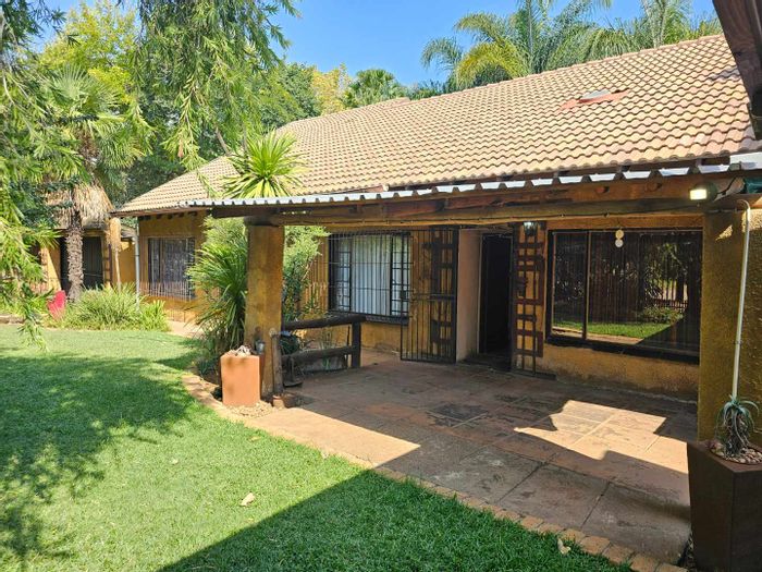 Waverley Property property and houses to rent in Waverley, Pretoria