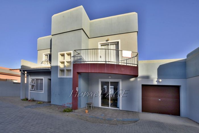 Property #1899745, Townhouse for sale in Swakopmund Ext 9