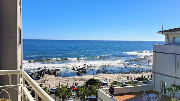 Property #2152102, Apartment for sale in Sea Point