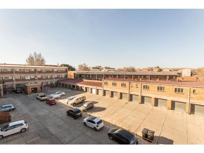 Property #2155510, Apartment for sale in Benoni Central
