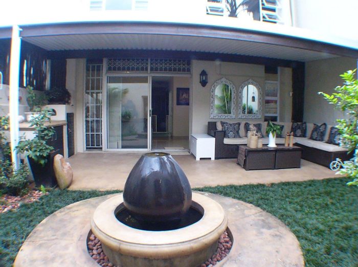 Property #2140213, Townhouse for sale in Sunningdale
