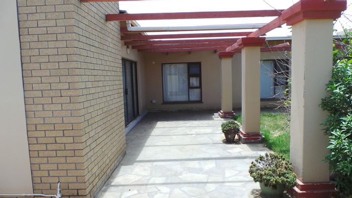 Property #2102522, House for sale in Walvis Bay Central